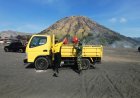 Polres Probolinggo Gelar Bakti Bersih di Gunung Bromo Usai Yadnya Kasada
