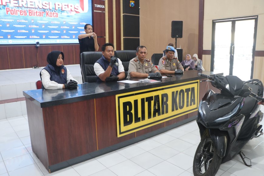 Polres Blitar Kota Amankan Tiga Tersangka Perampasan Modus Jebak Korban Lewat Aplikasi Kencan