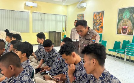 Kenali AI, Gunakan dengan Bijak: Edukasi Polres Madiun untuk Pelajar