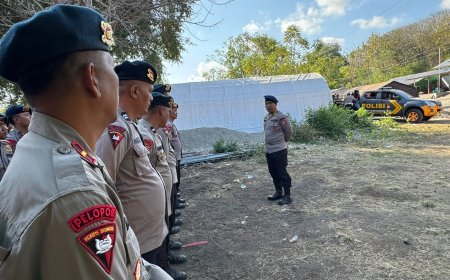 Bantu Warga Tetap Terhubung, Brimob Hadirkan Wi-Fi Gratis di Posko Pengungsian Barangkolong