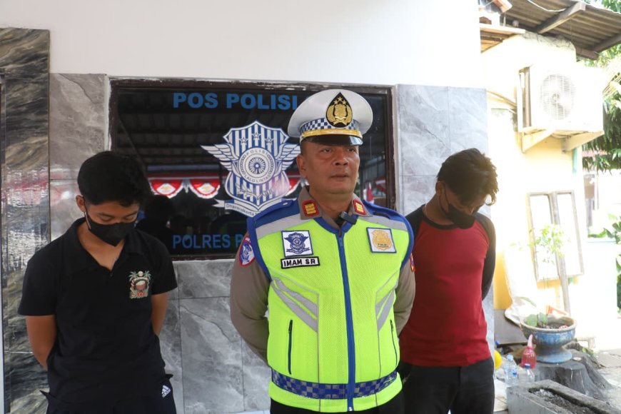 Polres Pelabuhan Tanjung Perak Beri Sangsi Tilang Pengemudi Truk Ugal-ugalan yang Viral di TikTok
