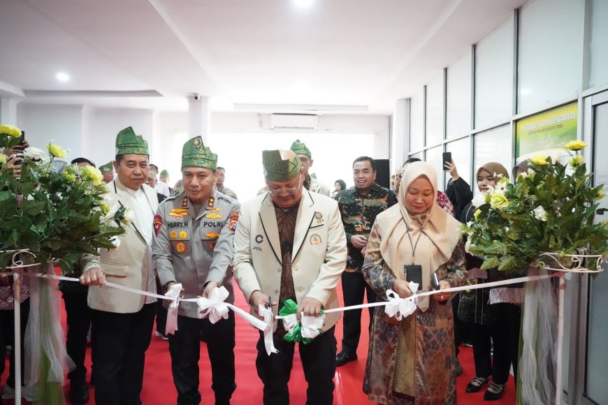 Komjen Pol. (P) Prof. Dr. Chrysnanda Dwilaksana, Dorong Penguatan Ilmu Kepolisian Bidang Lingkungan di Universitas Riau