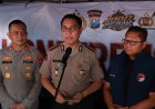 Polda Jatim dan Tim Gabungan Lakukan Penindakan dan Penegakan Hukum Narkoba di Jalan Kunti Surabaya