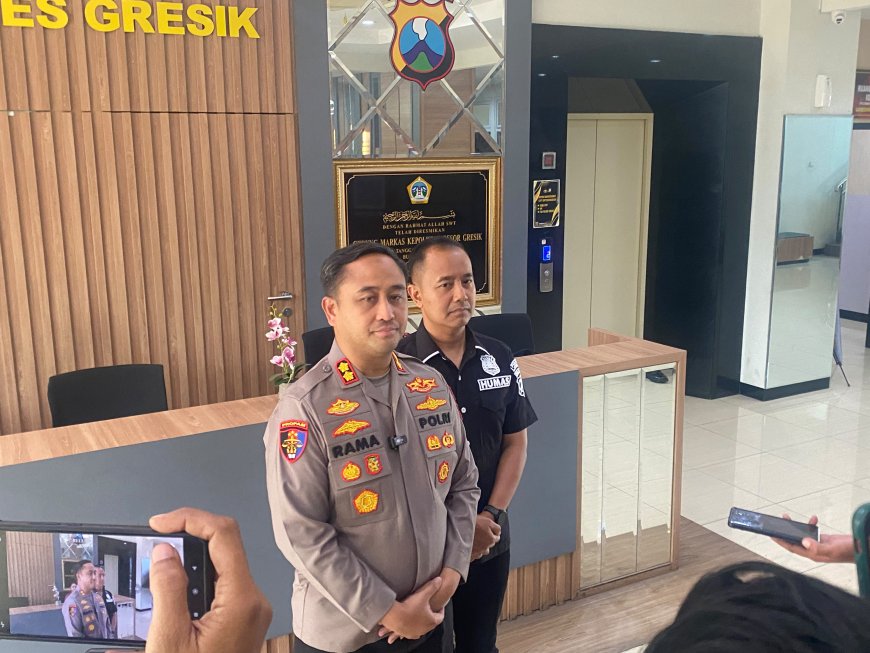 Kapolres Gresik Turun Tangan Respons Isak Tangis Warga Korban Pemerasan DC Pinjol