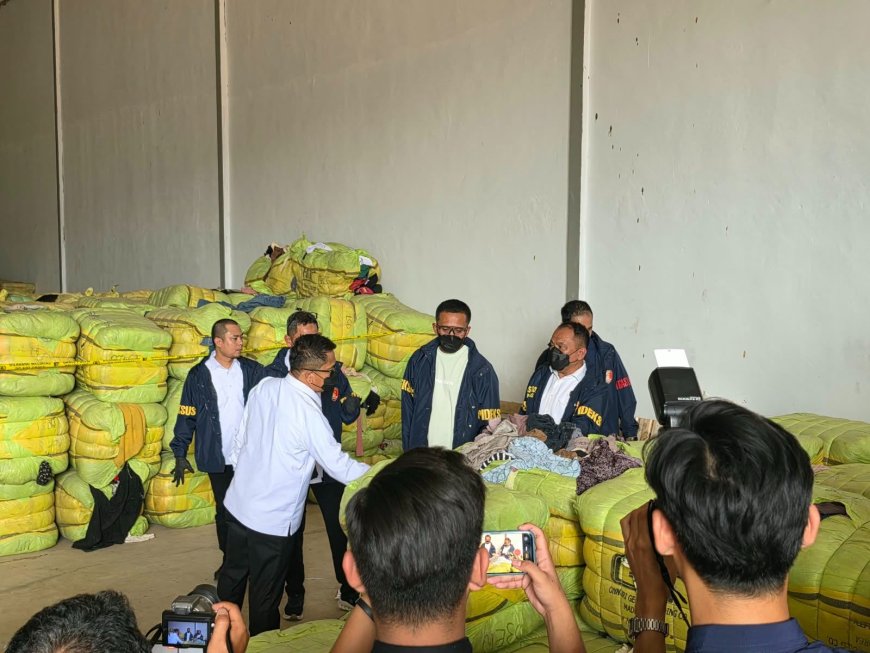 Bareskrim Polri Ungkap Dugaan Impor Ilegal 1.257 Balpres di Subang