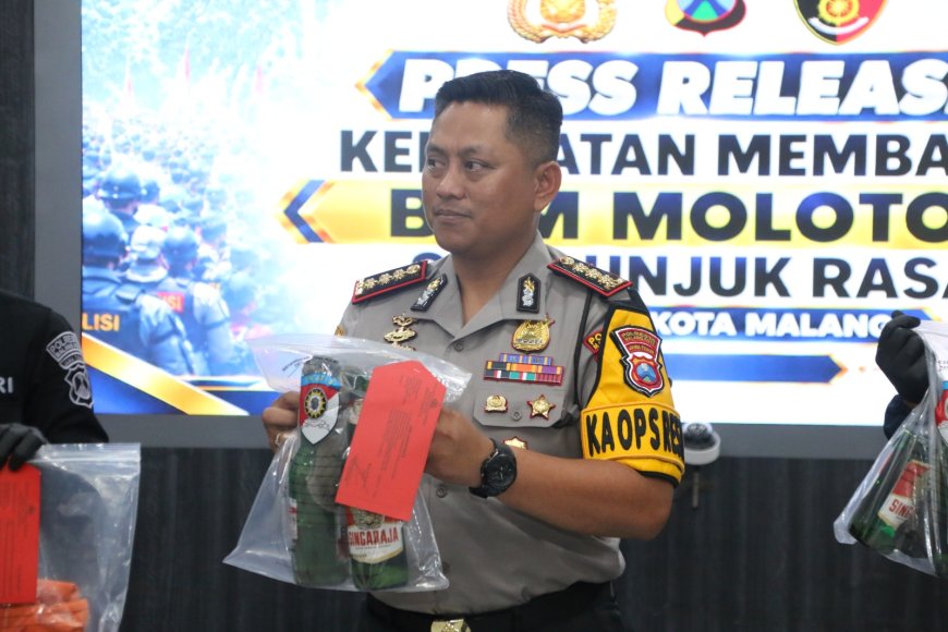 Polresta Malang Kota Gagalkan Rencana Kerusuhan Pasca - Aksi Damai, 12 Tersangka dan 4 Bom Molotov Diamankan